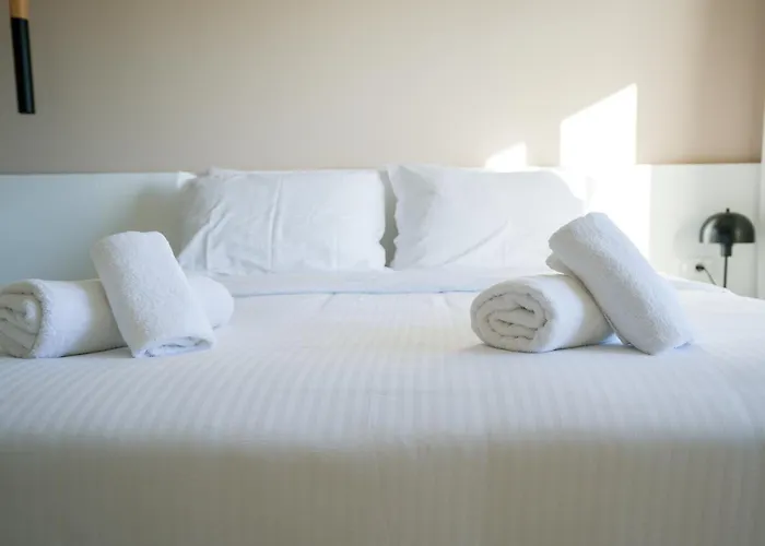 Azilo Urban * Città di Kos